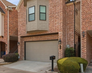 18323 Frankford Lakes Circle - Photo Thumbnail 1