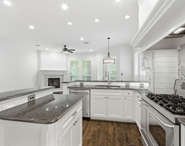 18323 Frankford Lakes Circle - Photo Thumbnail 18