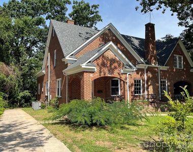 237 N 2nd Street - Photo Thumbnail 1