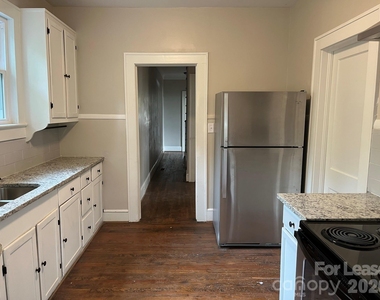 237 N 2nd Street - Photo Thumbnail 3