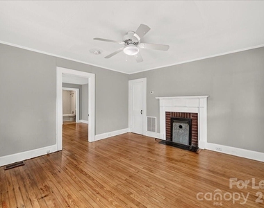 120 Freeze Avenue Nw - Photo Thumbnail 1