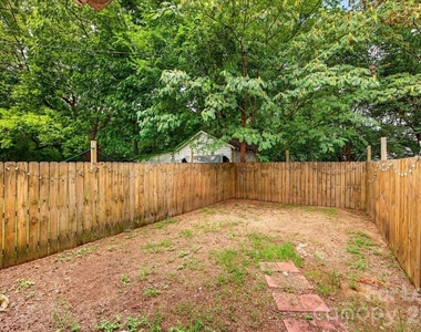 120 Freeze Avenue Nw - Photo Thumbnail 17
