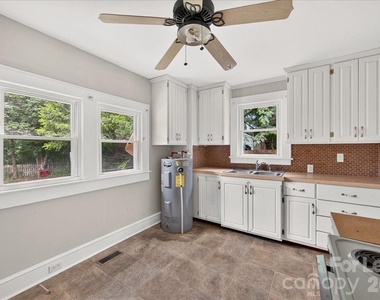 120 Freeze Avenue Nw - Photo Thumbnail 11