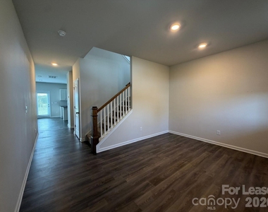 9002 Foxcroft Drive - Photo Thumbnail 2