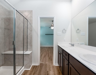 716 Bluebird Way - Photo Thumbnail 17