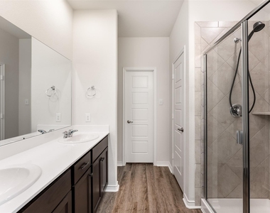 716 Bluebird Way - Photo Thumbnail 19