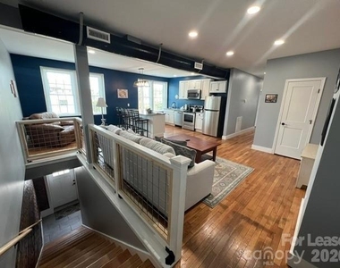 819 Harper Avenue - Photo Thumbnail 4