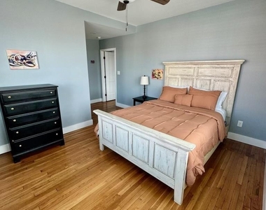 819 Harper Avenue - Photo Thumbnail 12