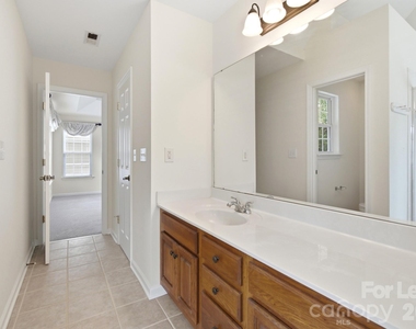 16903 Hampton Trace Road - Photo Thumbnail 25