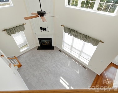 16903 Hampton Trace Road - Photo Thumbnail 19