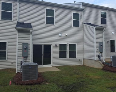 1175 Rosetta Drive - Photo Thumbnail 14