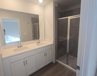 1175 Rosetta Drive - Photo Thumbnail 11