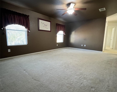 12836 Cedar Hollow - Photo Thumbnail 13