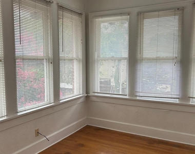 5800 Prospect Avenue - Photo Thumbnail 13