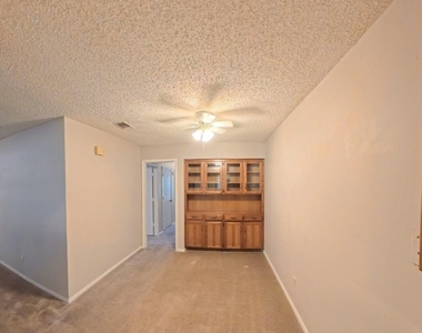 7324 Davis Boulevard - Photo Thumbnail 4
