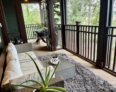 5551 Colonial Chatsworth Circle - Photo Thumbnail 14