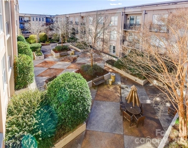 1315 East Boulevard - Photo Thumbnail 23