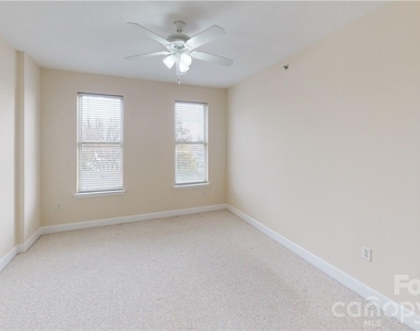 1315 East Boulevard - Photo Thumbnail 8