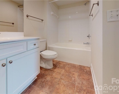 1315 East Boulevard - Photo Thumbnail 13