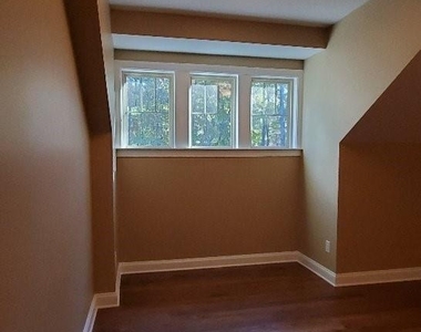 550 Cottonfield Circle - Photo Thumbnail 28