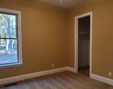550 Cottonfield Circle - Photo Thumbnail 18