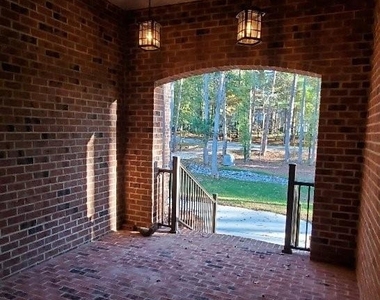 550 Cottonfield Circle - Photo Thumbnail 32