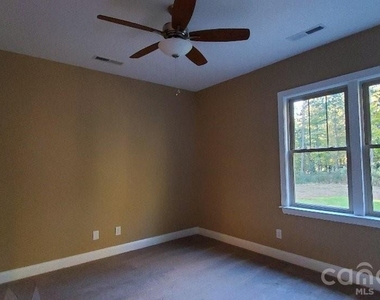 550 Cottonfield Circle - Photo Thumbnail 27