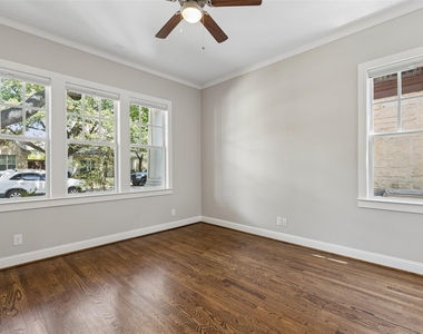 6030 Vickery Boulevard - Photo Thumbnail 16