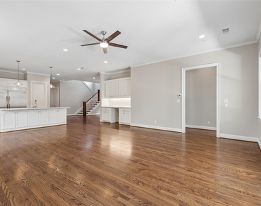 6030 Vickery Boulevard - Photo Thumbnail 10