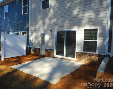 270 Harpers Run Lane - Photo Thumbnail 8