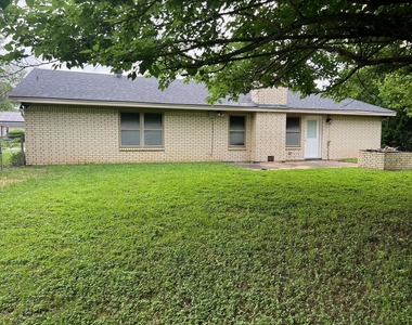 1118 Pawnee Street - Photo Thumbnail 14