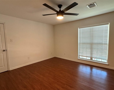 9432 Timberleaf Drive - Photo Thumbnail 25