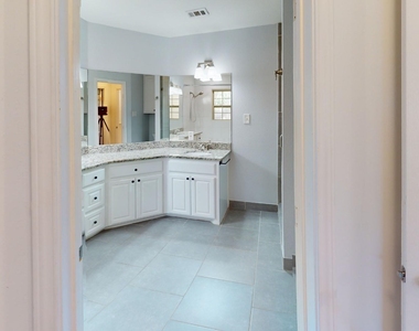 9432 Timberleaf Drive - Photo Thumbnail 27