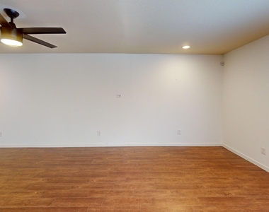 9432 Timberleaf Drive - Photo Thumbnail 9