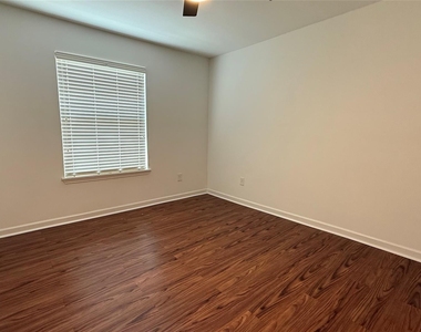 9432 Timberleaf Drive - Photo Thumbnail 23