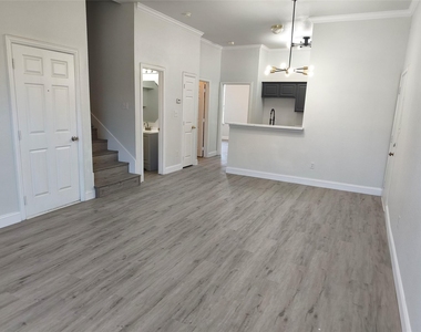 217 Wyndham Meadows Way - Photo Thumbnail 4