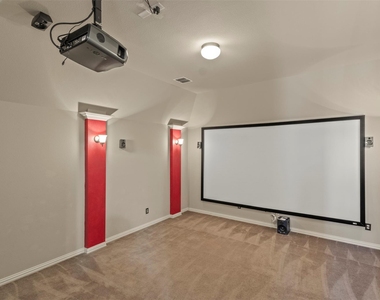 2606 Kennedy Drive - Photo Thumbnail 26