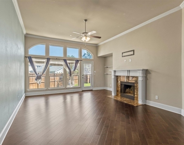 2606 Kennedy Drive - Photo Thumbnail 3