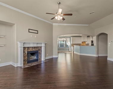 2606 Kennedy Drive - Photo Thumbnail 2
