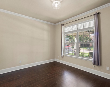 2606 Kennedy Drive - Photo Thumbnail 22