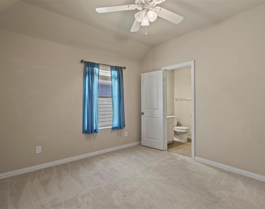 2606 Kennedy Drive - Photo Thumbnail 19