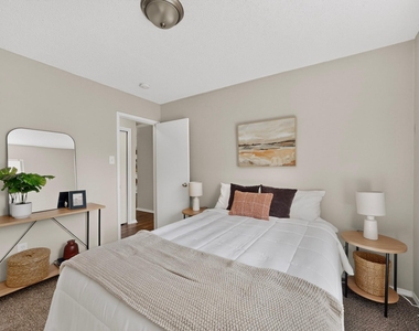 625 Spillway Drive - Photo Thumbnail 35