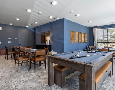 2400 Ace Lane - Photo Thumbnail 18