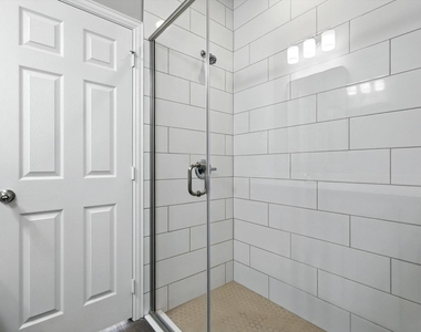 212 Wayside Court - Photo Thumbnail 13