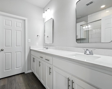 212 Wayside Court - Photo Thumbnail 12