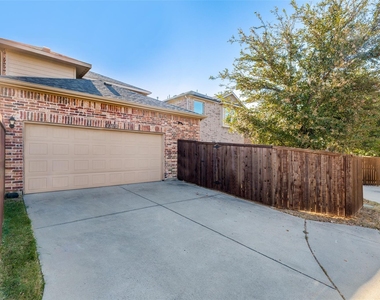 3712 Cobblecreek Drive - Photo Thumbnail 24