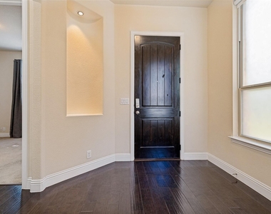 3712 Cobblecreek Drive - Photo Thumbnail 1