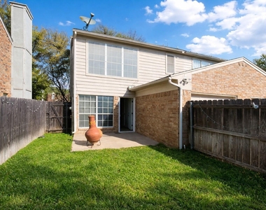 1520 Beach Lane - Photo Thumbnail 11