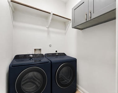 1221 W 16th Street - Photo Thumbnail 21