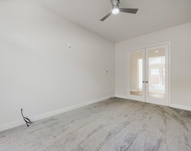 1505 Misty Pasture Way - Photo Thumbnail 4
